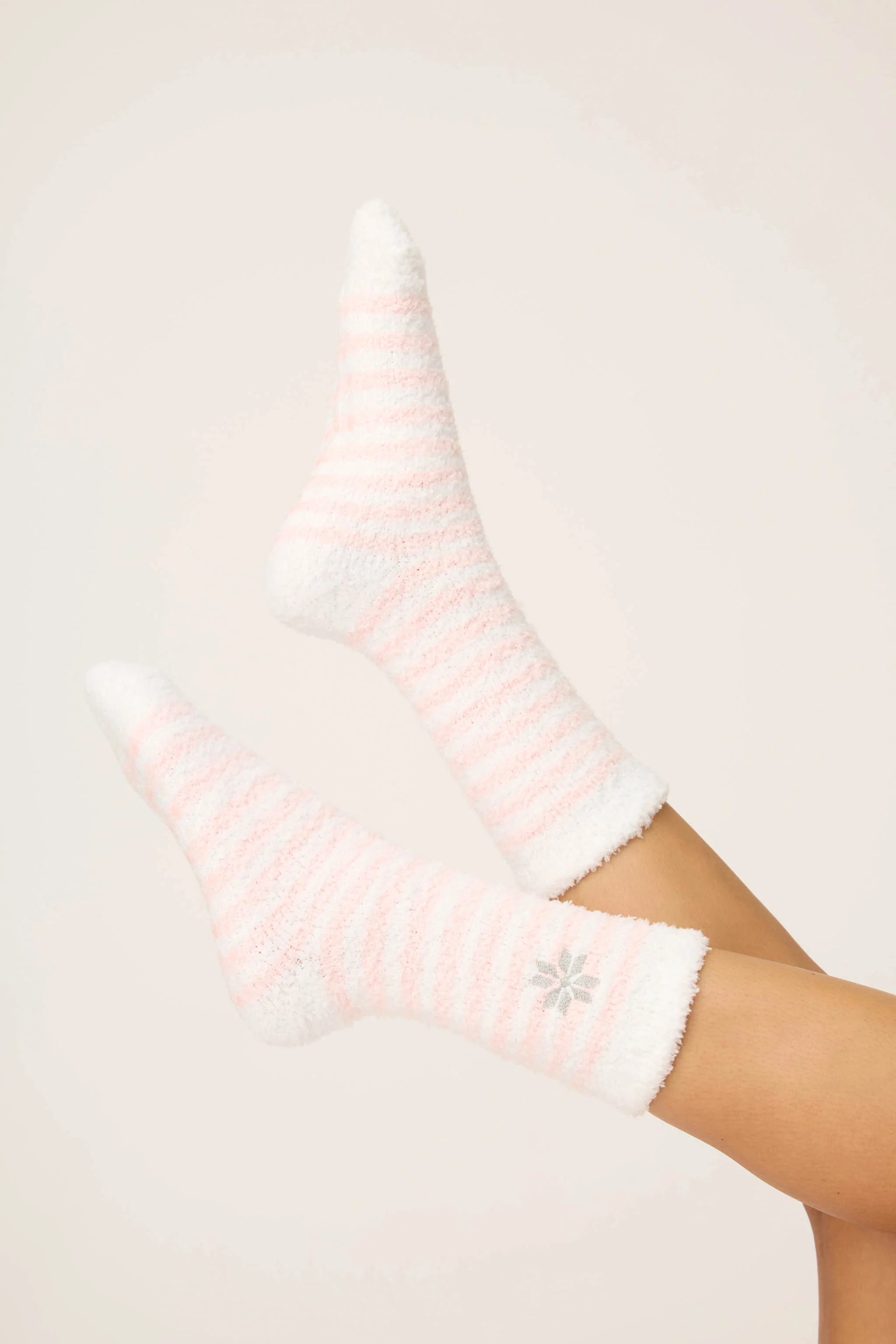 Striped Snowflake Fuzzy Crew Socks