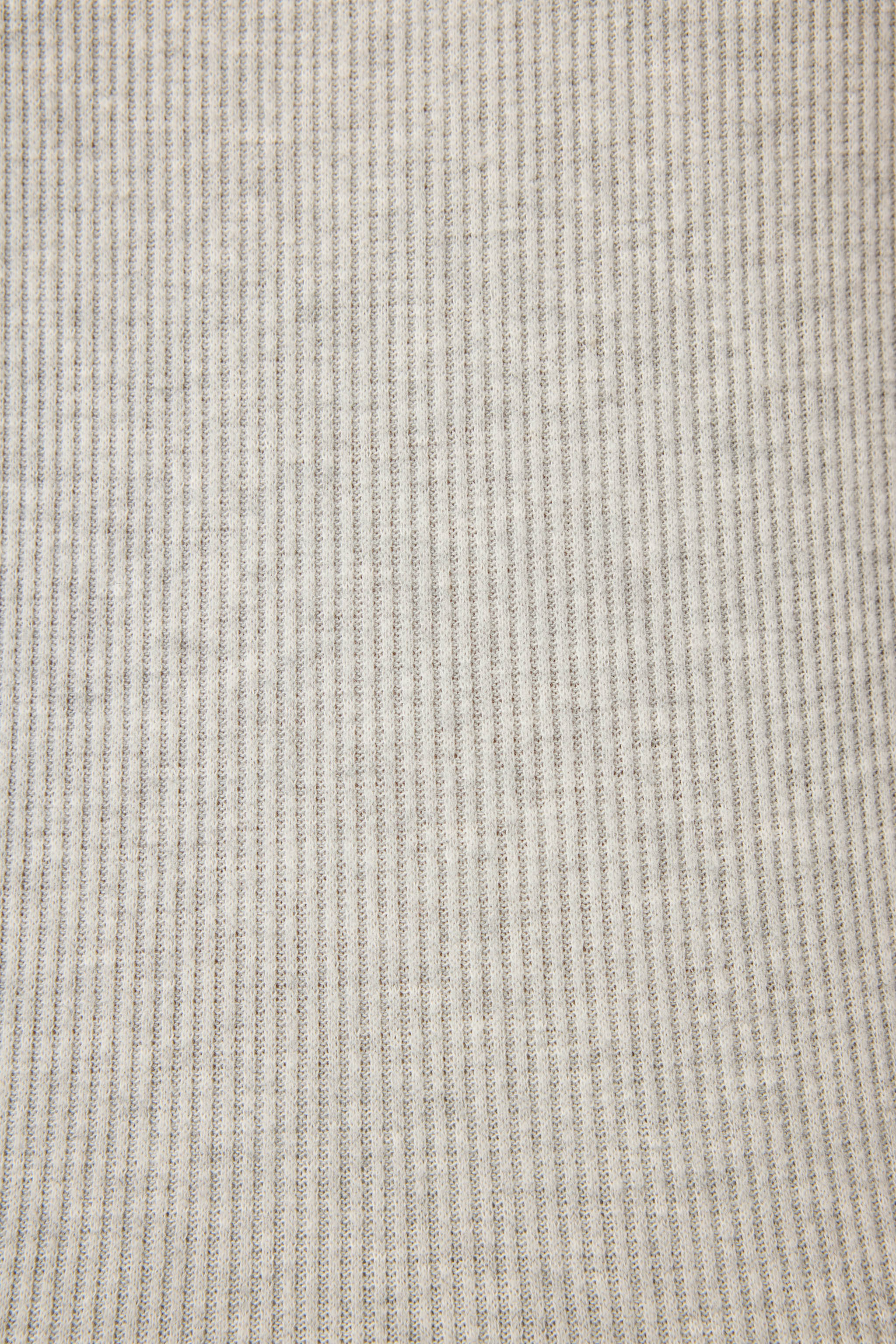 Textured Essentials Heather Grey Short PJ Set - Image 6