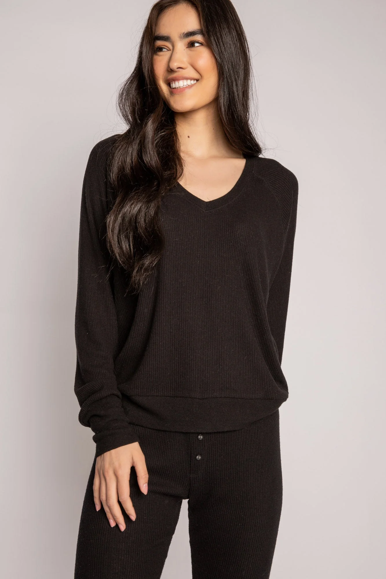 Textured Essentials Black Lounge Set - Image 5